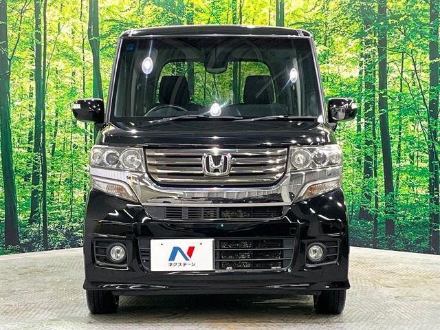 ��D�]�𒸂��Ă���܂��{�f�B�R�[�g���D�]��t���B�������x�̃K���X�疌�ŝ����͂������A�㎿�ȃc���E����������B���O����_���J�����؂Ȉ��Ԃ�ی삵�A�F�����E�򉻂�h�~�B