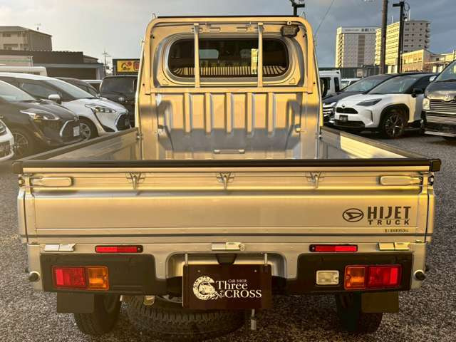 �X���[�N���X����X�̓W���ԗ��͎��悪�\�ł��̂ŁA���ĐG���ď���āA���[����������ł��w�������܂�!(���������]�̕��͎��O�ɂ��\�񉺂���)