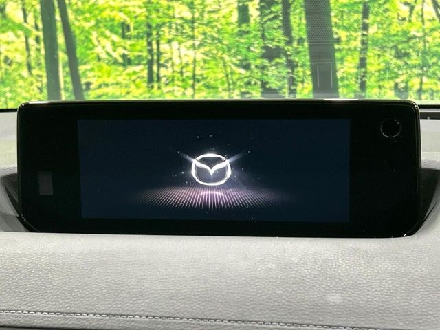 �y�}�c�_�R�l�N�g�i�r�z�ԓ��̕��͋C�Ƀ}�b�`������̌^�^�C�v�̃i�r�B�e����q�ݒ��Bluetooth�Đ����A�l�X�ȋ@�\���y���߂܂��B�����I�ȃ_�C�������삪�\�ŁA�g��������ǍD�ł��B