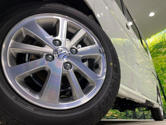 �y����14�C���`�A���~�z�C�[���z�O�ςɃ}�b�`���������A���~�z�C�[���𑕒����Ă���܂��B�e��ЊO�A���~�z�C�[����A�X�^�b�h���X�^�C�����戵�����Ă���܂��B���񂲑��k����������