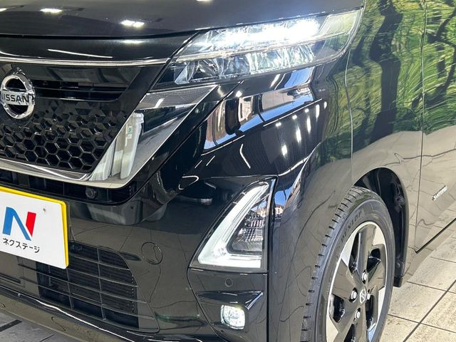 �yLED�w�b�h���C�g�z���V����ԑ��s�����ǍD�Ȏ��E���m�ۂ����S���ĉ^�]�ł��鍂�P�xLED�w�b�h���C�g�𑕔�!�_�����x�������A����d�͂��}�����Ă��܂��B