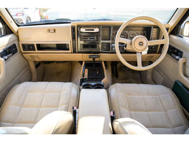 �����͐���ニ�[���N���[�j���O�Ǝҗl�ɂă��[���N���[�j���O���{�ł��B