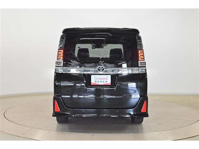 ヴォクシー2.0 ZS 煌III