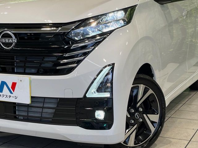 �yLED�w�b�h���C�g�z���V����ԑ��s�����ǍD�Ȏ��E���m�ۂ����S���ĉ^�]�ł��鍂�P�xLED�w�b�h���C�g�𑕔�!�_�����x�������A����d�͂��}�����Ă��܂��B