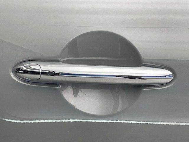 ���R���t�H�[�g�A�N�Z�X(�X�}�[�g�G���g���[�V�X�e��):�L�[���������Ă��邾���ŊJ���E�{������G���W���X�^�[�g�܂ő���\!