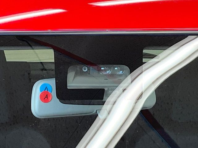 �y�X�Y�L �Z�[�t�e�B�T�|�[�g�z���s���ɑO���̎ԗ�����F�����A�Փ˂������Ȏ��͌x��ƃu���[�L�ŏՓˉ���Ɣ�Q�y�����A�V�X�g�B�����S�Ƀh���C�u�����y���݂��������܂��B