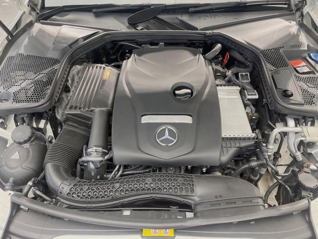 �����X�ł́A�e���[�J�[�̐�p�f�f�e�X�^�[�𓱓��B���Ǝ��i�����e�N�j�J���X�^�b�t���풓���Ă���܂��̂ŁA������̍ۂɂ����S���Ă����p���������܂��B