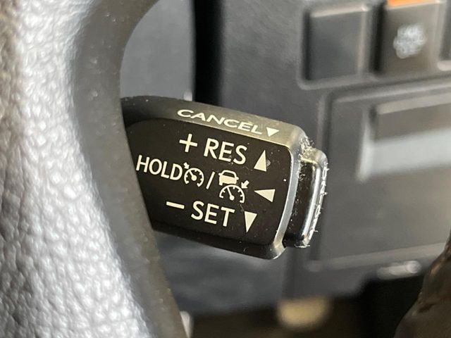 �y���[�_�[�N���[�Y�R���g���[���z�������H�ł̒��������s���y��!!�����ő��x��ۂN���[�Y�R���g���[�����A�Փˌy���V�X�e���ƘA�g���A�O���̎ԗ������m���ĎԊԂ�ۂ悤�ɑ��x���߂��Ă���܂�!!