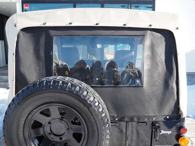 女性にも安心してお乗りいただけるよう、車内の清掃には特にこだわり、メーカー販売時の状態に近づける為に妥協は致しません!!