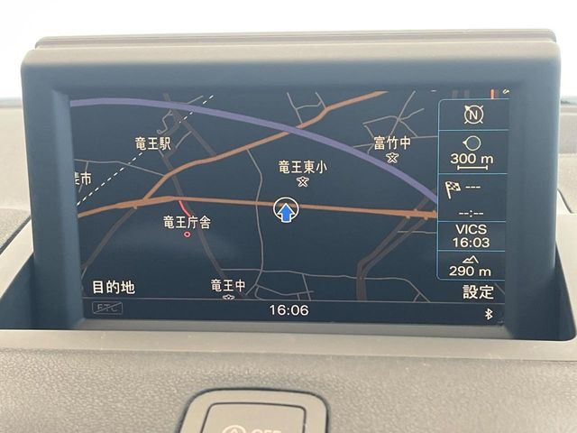 �y�����i�r�z�l�C�̏����i�r�𑕔����Ă���܂��B�i�r�̎g���₷���͂������A�I�[�f�B�I�@�\���[��!�L�����v�◷�s�͂������A�ʋ΂┃�����ȂǕ��i�̃h���C�u���y�����Ȃ�͂���