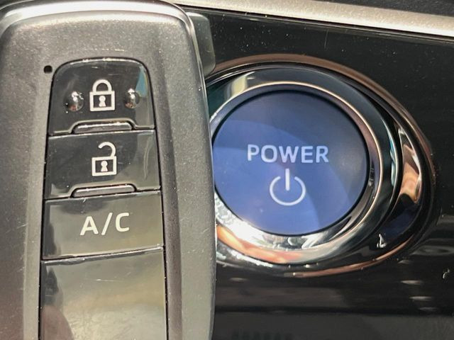 �y�X�}�[�g�L�[�z�J�o����|�P�b�g�ɓ��ꂽ�܂܂ł��h�A�̎{���E�������\�ȃX�}�[�g�L�[�𑕔��B�G���W���̃I���E�I�t�����J�M�����o���K�v����������Ƃ��Ă��֗��ł���