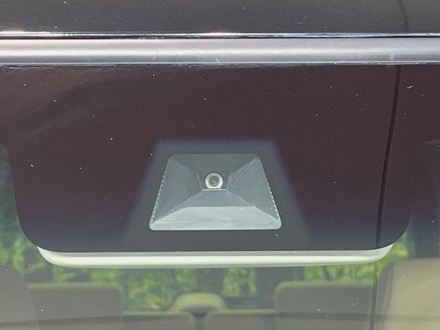 �y�z���_�Z���V���O�z���s���ɑO���̎ԗ�����F�����A�Փ˂������Ȏ��͌x��ƃu���[�L�ŏՓˉ���Ɣ�Q�y�����A�V�X�g�B�����S�Ƀh���C�u�����y���݂��������܂��B