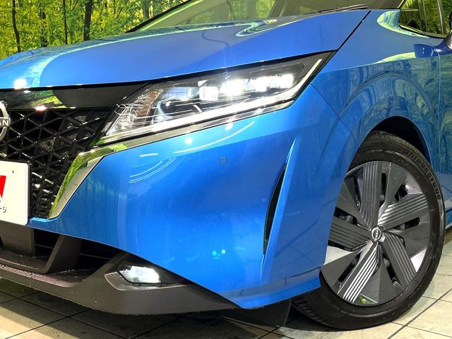 �yLED�w�b�h���C�g�z���V����ԑ��s�����ǍD�Ȏ��E���m�ۂ����S���ĉ^�]�ł��鍂�P�xLED�w�b�h���C�g�𑕔�!�_�����x�������A����d�͂��}�����Ă��܂��B