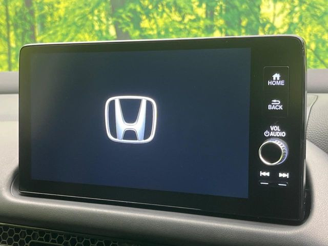 �y�����i�r�z�l�C�̏����i�r�𑕔����Ă���܂��B�i�r�̎g���₷���͂������A�I�[�f�B�I�@�\���[��!�L�����v�◷�s�͂������A�ʋ΂┃�����ȂǕ��i�̃h���C�u���y�����Ȃ�͂���