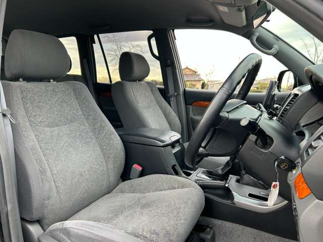 ���������������ɗL��������܂��B�yGLOBAL CREST�K��X�z ��ʌ��K��s��1000�؂قǂ̍L��ȕ~�n�ɏ펞150��ȏ�W�����Ă���܂��B�����ł��������������Ƃ��\�ł��B