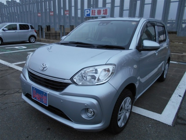 パッソ1.0 X Lパッケージ 4WD