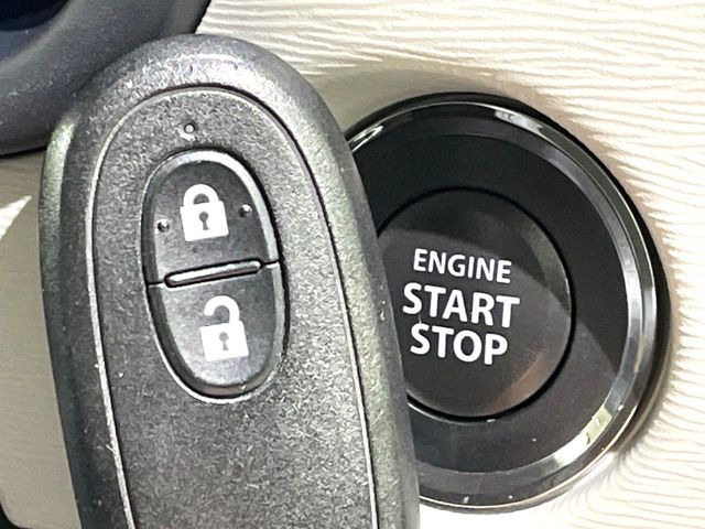 �y�L�[���X�X�^�[�g�V�X�e���z�J�o����|�P�b�g�ɓ��ꂽ�܂܂ł��h�A�̎{���E�������\�ȃX�}�[�g�L�[�𑕔��B�G���W���̃I���E�I�t�����J�M�����o���K�v����������Ƃ��Ă��֗��ł���