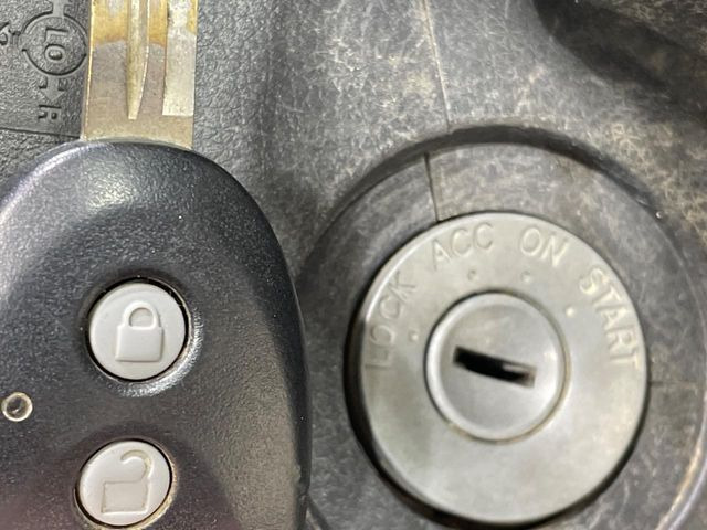 �y�L�[���X�z�������ꂽ�ꏊ����ł��{�^����Ńh�A�̊J���E�{�����ł���̂łƂ��Ă��֗�!�h�A�̌�������ɏ������邱�Ƃ�����܂����