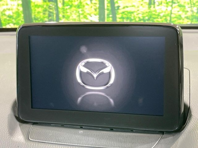 �y�����i�r�z�l�C�̏����i�r�𑕔����Ă���܂��B�i�r�̎g���₷���͂������A�I�[�f�B�I�@�\���[��!�L�����v�◷�s�͂������A�ʋ΂┃�����ȂǕ��i�̃h���C�u���y�����Ȃ�͂���