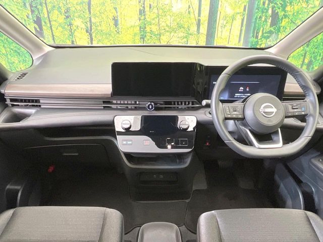 セレナ1.4 e-POWER ハイウェイスターV