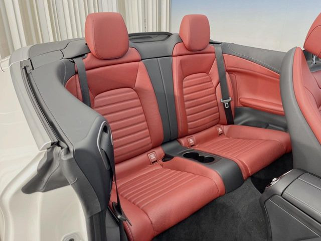 ���㕔���Ȃ��C�ɂȂ�悤�ȃL�Y�E�����ւ��蓙�A�傫�ȃ_���[�W�͂Ȃ��A�ǍD�ȏ�Ԃł��B