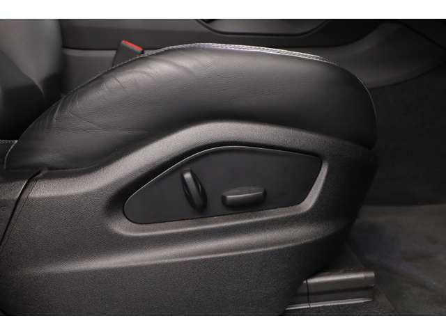 �E�u���b�V���h�A���~�j�E���C���e���A�p�b�P�[�W�E�V���o�[�J���[�g�����E�N�������V�[�g�x���g