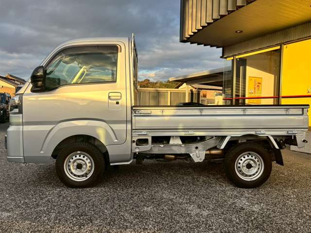 ���I�����C�����k���p�\�R���E�X�}�z�̃r�f�I�ʘb�𗘗p�����A�I�����C�����k���\�ł��B���Ԃ̊O��������V�[�g�̏�ԓ��A�I�����C���Ŋm�F�����܂��B���ڂ����́u�I�����C�����k��]�v�Ƃ��₢���킹���������B