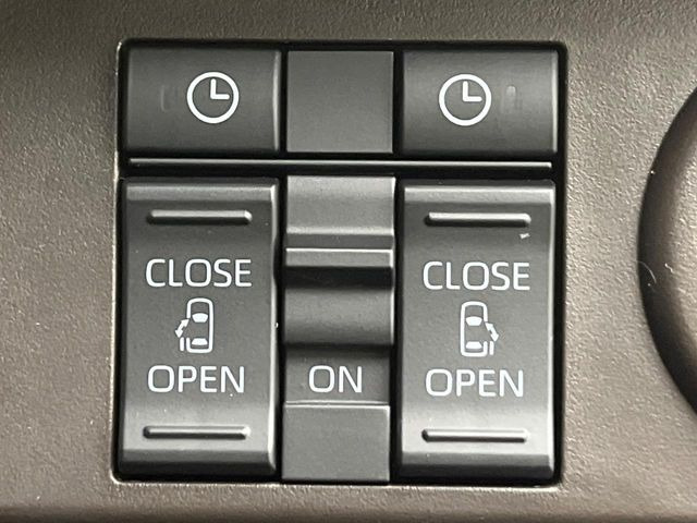 �y�����p���[�X���C�h�h�A�z�X�}�[�g�L�[��^�]�Ȃ̃X�C�b�`�Ō�ȗ����X���C�h�h�A�̊J���\���d��������͂����ăh�A���J����K�v�������A�����Ȃ��q�l�ł��ȒP�ɊJ���߂ł����K�ł���