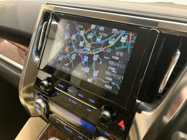 アルファードハイブリッド 2.5 X E-Four 4WD