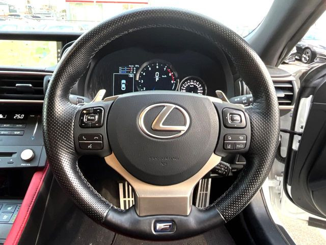 �y�����v�����X�e�A�����O�z�㎿�Ȋv���g�p���邱�ƂŁA��ɂ����������݂ƂĂ��^�]���₷���n���h���ł���