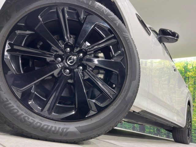 �y����20�C���`�A���~�z�C�[���z�O�ςɃ}�b�`���������A���~�z�C�[���𑕒����Ă���܂��B�e��ЊO�A���~�z�C�[����A�X�^�b�h���X�^�C�����戵�����Ă���܂��B���񂲑��k����������