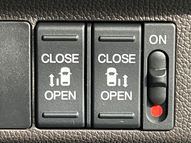 �y�����p���[�X���C�h�h�A�z�X�}�[�g�L�[��^�]�Ȃ̃X�C�b�`�Ō�ȗ����X���C�h�h�A�̊J���\���d��������͂����ăh�A���J����K�v�������A�����Ȃ��q�l�ł��ȒP�ɊJ���߂ł����K�ł���