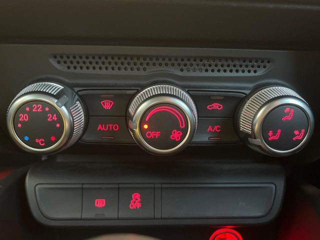 �y�I�[�g�G�A�R���z��x���D�݂̉��x�ɐݒ肷��΁A�ԓ��̉��x�����m�����ʂ≷�x�������Œ����B����&hellip;����&hellip;�Ɖ��x���X�C�b�`���������K�v�͂���܂���B���K�Ȏԓ���Ԃɂ͕K�{�̋@�\�ł��ˁ�