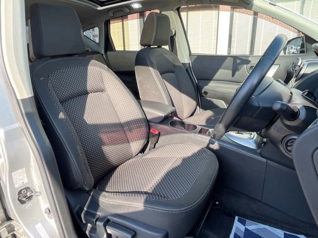 �^�]�ȃV�[�g���͎g�p�������Ȃ��A�ǍD�ȏ�ԂƂȂ��Ă��܂��B���J�Ɏg���Ă������Ƃ��悭�킩��܂��ˁB