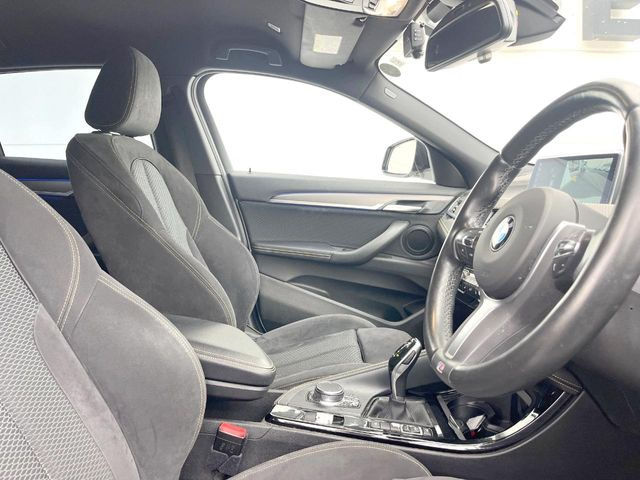 ��M�X�|�[�c��p�A���J���^�[���V�[�g:����������V�[�g�ގ���@�\�́A�h���C�o�[�𖣗������K�ȃh���C�r���O�����o���܂�!