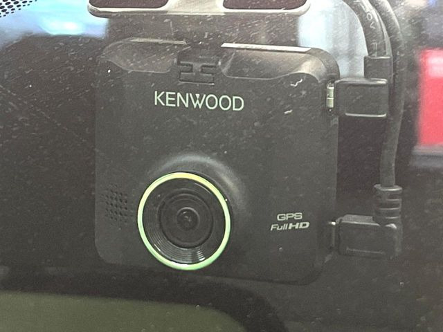 �y�h���C�u���R�[�_�[�z���S�E���S�ȃJ�[���C�t�ɕK�{�̃h���C�u���R�[�_�[�𑕔�!���s���͂������A������^�]�⎖�̂ɑ��������ۂ̏󋵂��f���ŋL�^���A����̃��X�N�ɔ����܂��B