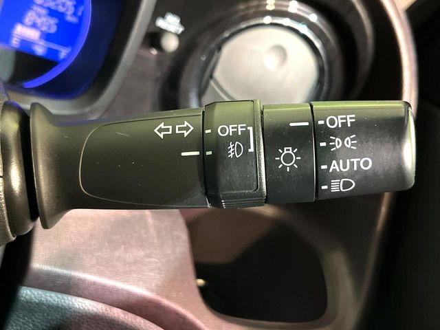 �y�I�[�g���C�g�z����̖��邳�ɉ����Ď����Ńw�b�h���C�g�̓_���E�������ł���@�\�ł�!���C�g�̕t���Y��E�����Y��Ȃǂ������Ȃ�A�J�̓���[���̑��s�����S!�g���l���ʉߎ����֗��ł��ˁ�