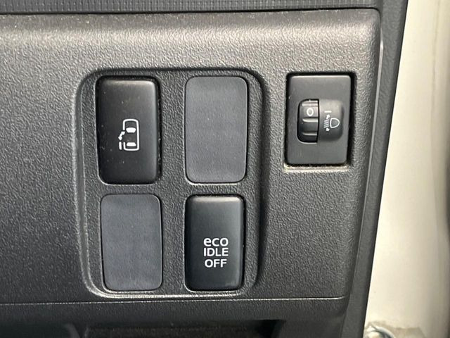 �y�p���[�X���C�h�h�A�z�X�}�[�g�L�[��^�]�Ȃ̃X�C�b�`�ŃX���C�h�h�A�̊J���\���d��������͂����ăh�A���J����K�v�������A���������q�l�ł��A�d���ו��������Ă��鎞�����N�ɊJ���߂ł��܂���