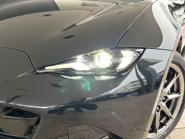 �yLED�w�b�h���C�g�z���V����ԑ��s�����ǍD�Ȏ��E���m�ۂ����S���ĉ^�]�ł��鍂�P�xLED�w�b�h���C�g�𑕔�!�_�����x�������A����d�͂��}�����Ă��܂��B