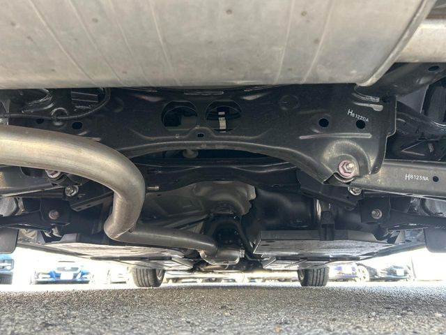 ����肪���ꂢ�Ȃ����ɁA�h�K���H�̎{�H���I�X�X���B�~��n��͂������A���ݕ��ɂ��Z���̕���A��Ń}�����E�E�B���^�[�X�|�[�c���������ɑ�ύD�]���������Ă���܂��B