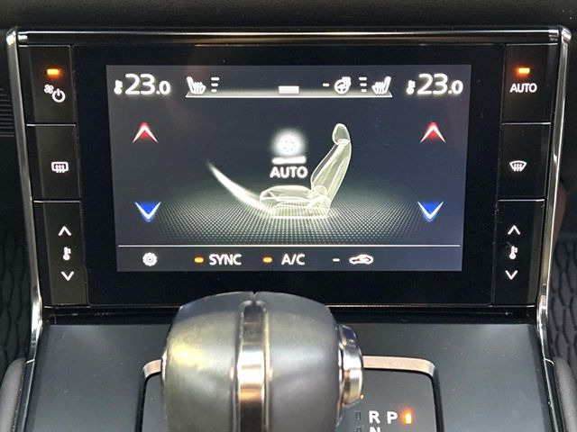 �y���E�Ɨ��^�t���I�[�g�G�A�R���z�^�]�ȂƏ���Ȃł��ꂼ�ꂨ�D�݂̉��x�ɐݒ�\�B����҂ɂ��z�������A���K�ȋ󒲂����͂��v���܂��B