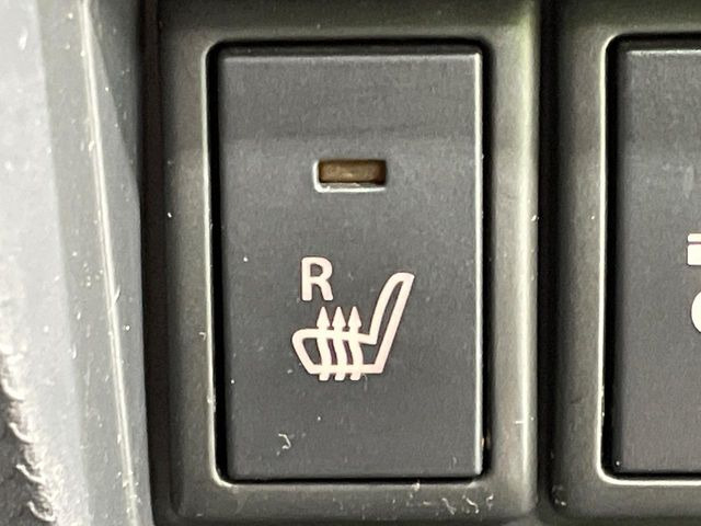 �y�V�[�g�q�[�^�[�z�������ɏd�󂷂�V�[�g�q�[�^�[!�G�A�R����葁�����܂��Ă����̂Ŋ�����̐l�����S�ł��ˁ�G�A�R���̉����͊������邩����A�Ƃ������ɂ����������߂ł��B