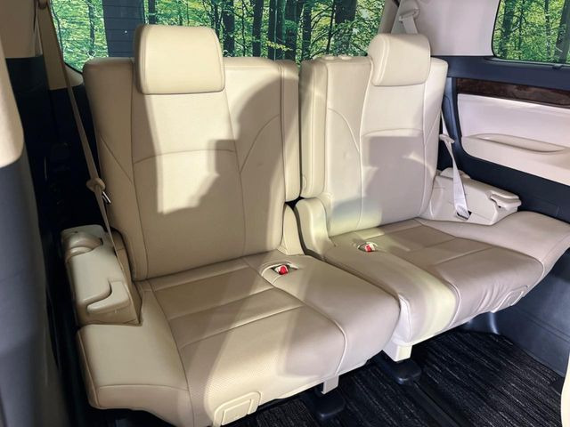 3��ڃV�[�g�͂�������ԗǍD����l�ł��������ƍ����Ē����܂��̂ŁA��l���ł̂��o���������N���N�ł��􂲉Ƒ��ŁA�C�̒m�ꂽ���ԂŁA�h���C�u�ɍs���̂��y���݂ł��ˁ�