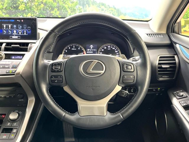 �y�X�e�A�����O�X�C�b�`�z�^�]���A�O������ڐ������炷���ƂȂ��A�I�[�f�B�I���̑��삪�\�ȕ֗��@�\!���S&���K�ȃh���C�u�����o���Ă���܂���