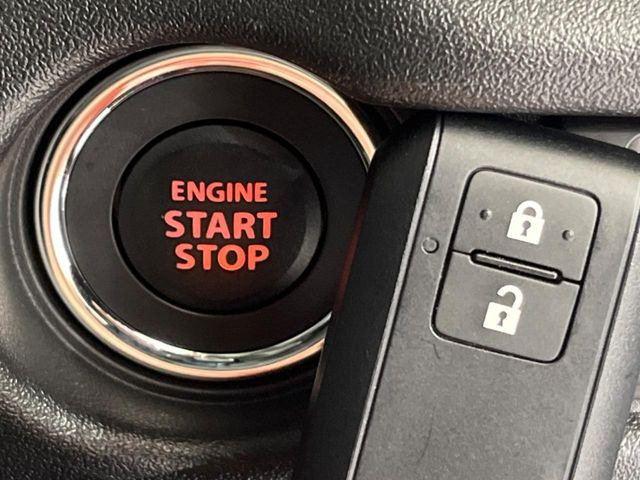 �y�L�[���X�X�^�[�g�V�X�e���z�J�o����|�P�b�g�ɓ��ꂽ�܂܂ł��h�A�̎{���E�������\�ȃX�}�[�g�L�[�𑕔��B�G���W���̃I���E�I�t�����J�M�����o���K�v����������Ƃ��Ă��֗��ł���