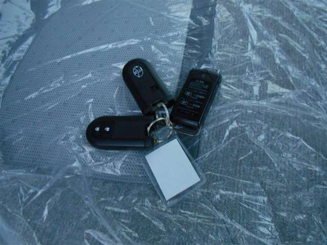 パッソ1.0 X Lパッケージ 4WD