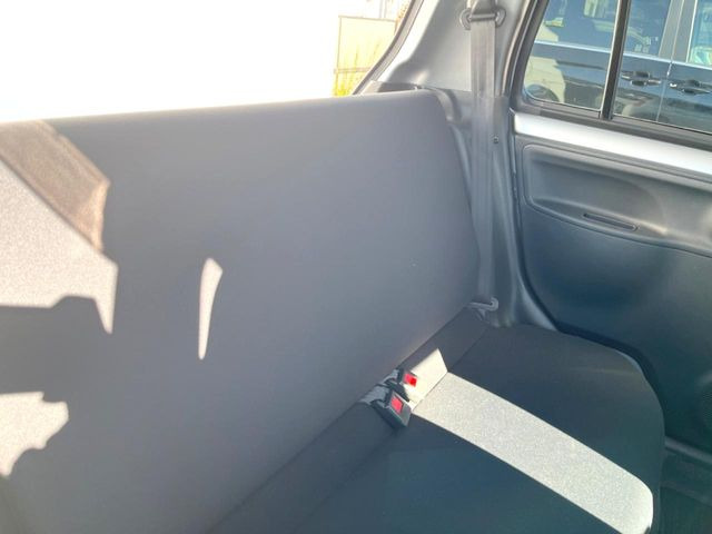 �L�X�Ƃ���2��ڃV�[�g�͋��Z���������A���S�n�����K!�F�B��Ƒ��Ƃ̂��o�����ɂ҂�����ł��B�x�r�[�V�[�g��`���C���h�V�[�g�g�p�������K�ɂ��߂�������������\���ȋ�Ԃ��m�ۂ��Ă��܂��B