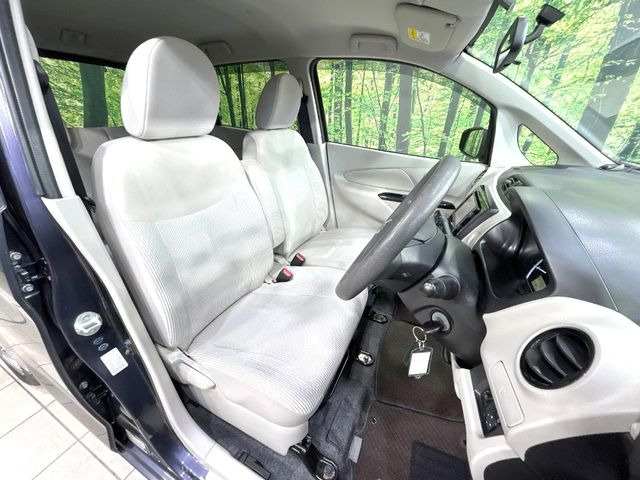 �^�]�ȃV�[�g���͎g�p�������Ȃ��A�ǍD�ȏ�ԂƂȂ��Ă��܂��B���J�Ɏg���Ă������Ƃ��悭�킩��܂��ˁB