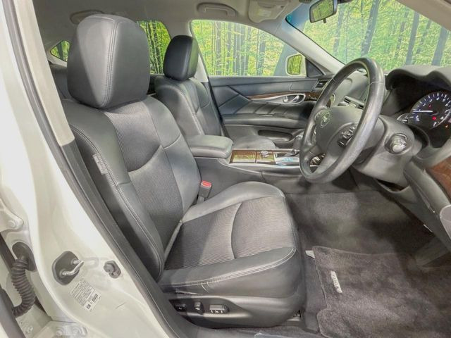 �y�n�[�t���U�[�V�[�g�z�������ƍ���S�n�𗼗������l�C�̃V�[�g���w�ʁE���ʂ̃t�@�u���b�N�f�ނ́A�ʋC���̗ǂ��⊊��ɂ����ɗD��Ă��܂��B�C���╞���ɍ��E���ꂸ���K�ɂ���肢�������܂��B