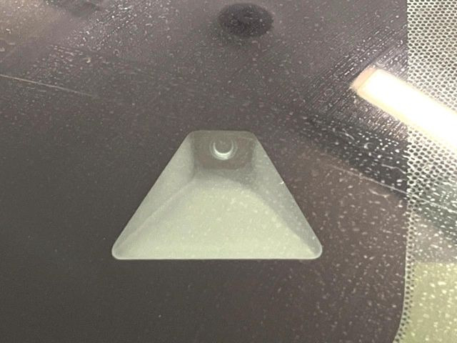 �y�O�He-Assist�z���s���ɑO���̎ԗ�����F�����A�Փ˂������Ȏ��͌x��ƃu���[�L�ŏՓˉ���Ɣ�Q�y�����A�V�X�g�B�����S�Ƀh���C�u�����y���݂��������܂��B